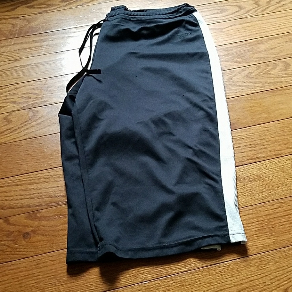 Reebok capris